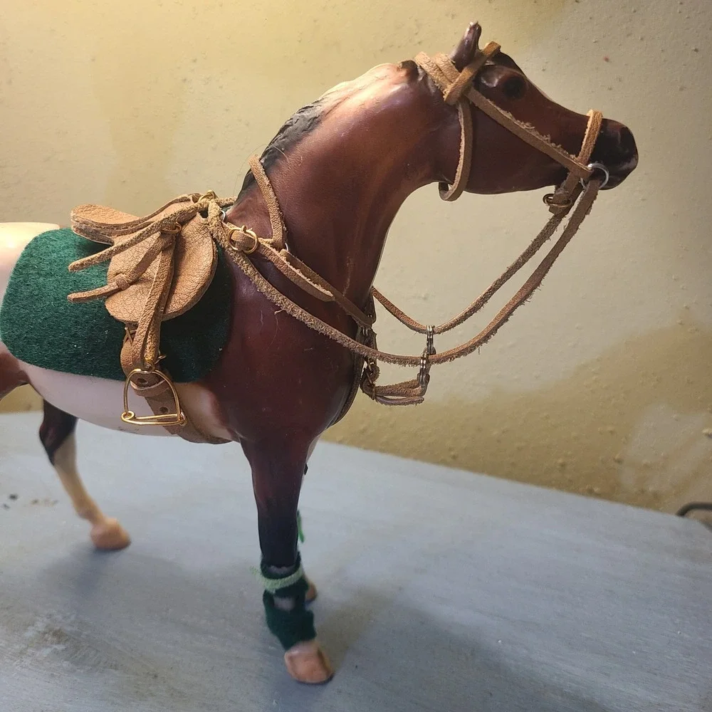 Handmade English Tack Set Breyer Classic Size Tan Green Leather Felt Accessories